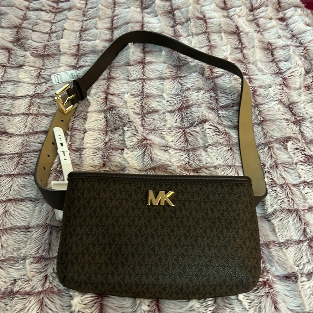 Michael kors Fanny pack or cross wear